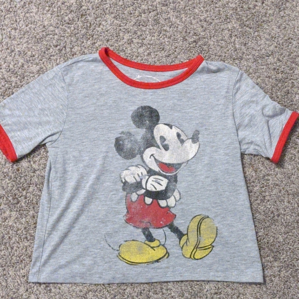 2 for $10 ⭐Disney Small Mickey Shirt